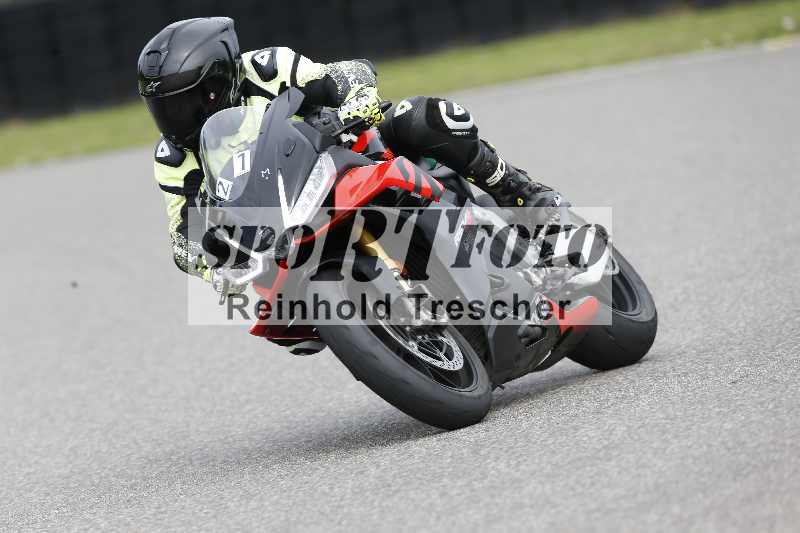 /41 06.08.2025 FREERIDE Training ADR/Gruppe M/21